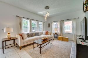 Private Pool Family-Friendly Kissimmee Townhome!