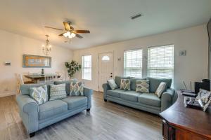 North Topsail Beach Townhome Walk to the Beach!
