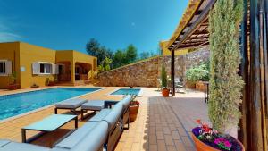 Vila Golden Estombar