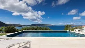 Splendid View Villa with Utmost Comfort - Pointe Milou