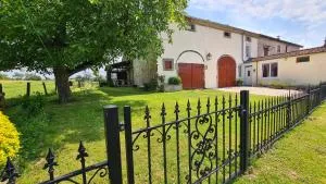 Gite une belle Histoire - 波旁莱班