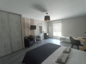 Chambres dhotes " O Doux Matins " aux portes de Chinon