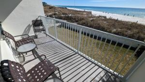 IS6-2 Bd Beachfront - King Beds in Both Bedrooms!