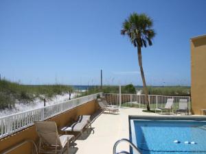 IS6-2 Bd Beachfront - King Beds in Both Bedrooms!