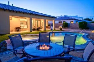 Luxury Resort Style Living w Pool & Jacuzzi - Indian Wells Mobile Home Park