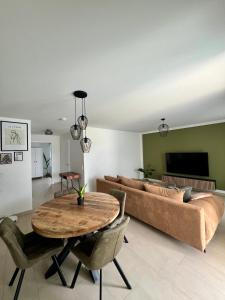 Stilvolles, modernes Apartment mit Sonnen-Balkon