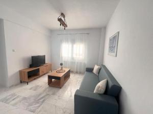 Aeria old port apartment 1