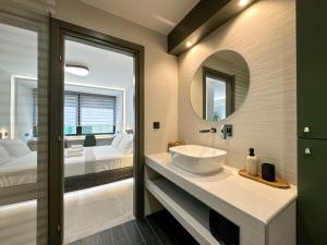 Luxury Downtown Apartment A5