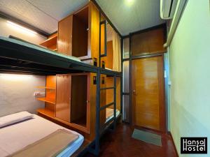 Phòng Ngủ Tập Thể 4 Giường Cho Cả Nam Và Nữ  (4-Bed Mixed Dormitory Room)