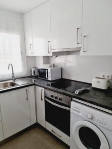 Renovated front poniente beach 4 pax wifi