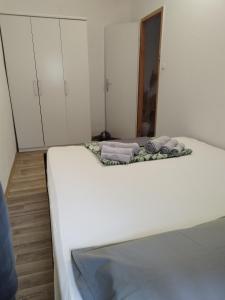 Apartments with a parking space Povile, Novi Vinodolski - 16127