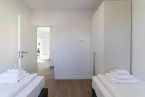 Apartments with parking space Kastel Kambelovac, Kastela - 23397