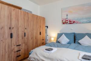 Apartments by the sea Vir - 23437