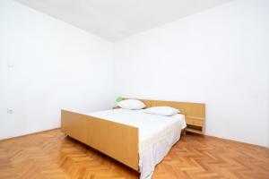 Apartments with parking space Bibinje, Zadar - 23376