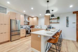 Welcoming Flagstaff Condo < 1 Mi to Downtown!