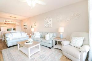 Seaside at Anastasia A203