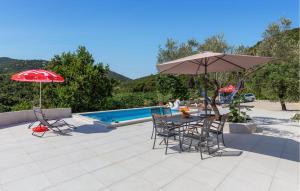 Gorgeous Home In Ploce