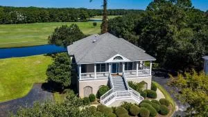 Good Trouble villa by Peace Vacations - Georgetown