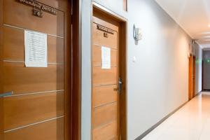 Karins Guesthouse Syariah RedPartner