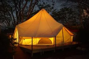 GuanaGlamp - Guatemala