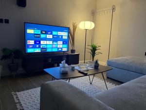 ستديو حي الرائد