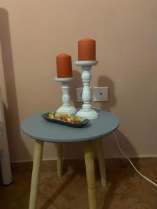 Όμορφο, άνετο ζεστά διακοσμημένο διαμέρισμα