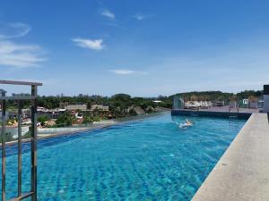 7 Floor - Mountain view Studio room at OZC near Kata beach