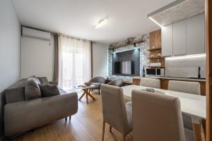Hillside Apartments