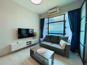 Oceanview Oasis Suite Jesselton Quay 海景优雅豪华公寓