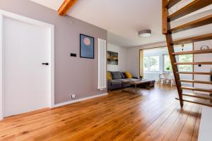 Bądkowskiego Two-Level Apartment by BookingHost