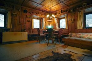 Elventhal - Private Chalet in alpine valley