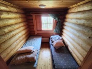 Kalliorinteen Mökit Havupirtti