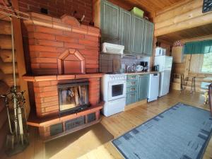 Kalliorinteen Mökit Havupirtti