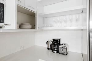 Blueground Hells Kitch gym wd nr Pier 84 NYC-1475