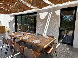 Villas Grande Maison familiale lumineuse avec piscine : photos des chambres