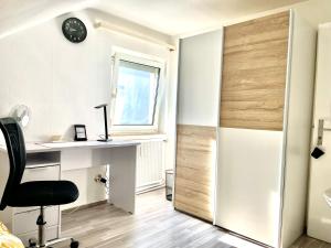 1 WG Zimmer im Dachgeschoss in 70839 Gerlingen