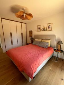 Villas Grande Maison familiale lumineuse avec piscine : photos des chambres