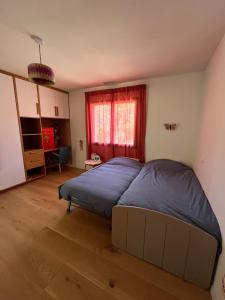 Villas Grande Maison familiale lumineuse avec piscine : photos des chambres