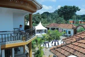 Mowicribs Hotel and Spa - Lugonjo