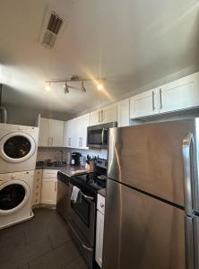 Spacious 2BR unit near BJ Hospital