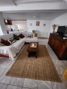 DOMAINE DE POULHARIES -Merlot - Pennautier