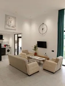 Harmony Hideaway 2 - Vǝndam