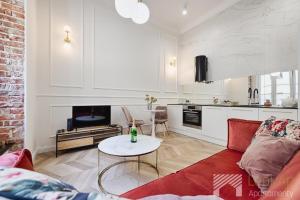 Piotrkowska Glamour by LookAp