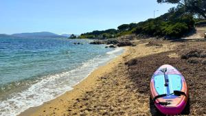 Campings Camping Domaine Du Golfe De Saint Tropez : photos des chambres