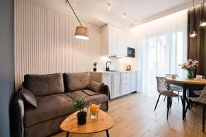 Flower Blue by Housine - Bory