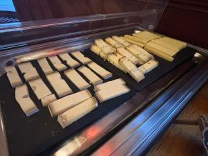 Hotels Hotel Terminus - Pizzeria Pizz'a gogo - salle de sport - face a la gare : photos des chambres