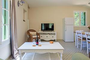 Maisons de vacances Gite nature avec piscine privee : photos des chambres