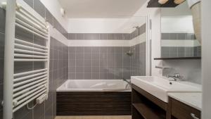 C DU VERDON -2301- Appt 4-6 Pers