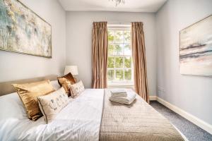 Pied-à-Terre near The Docks - Wifi & Washing Machine