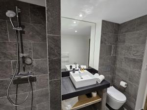Appartements Collection Cassiopee - Les Chalets Secrets : Appartement 2 Chambres avec Vue sur la Montagne